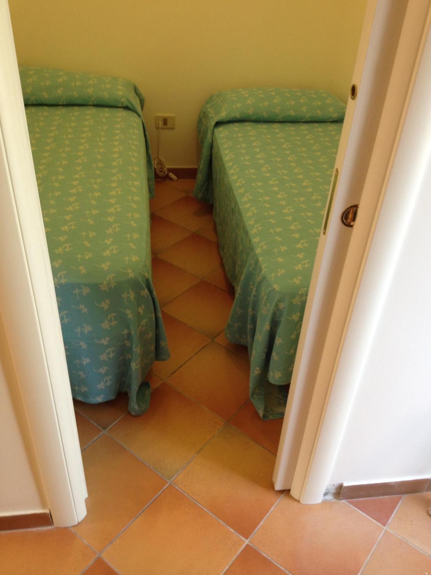 Villa Al Mare Baia Emiri Mazzaforno Cefalu Bagian luar foto